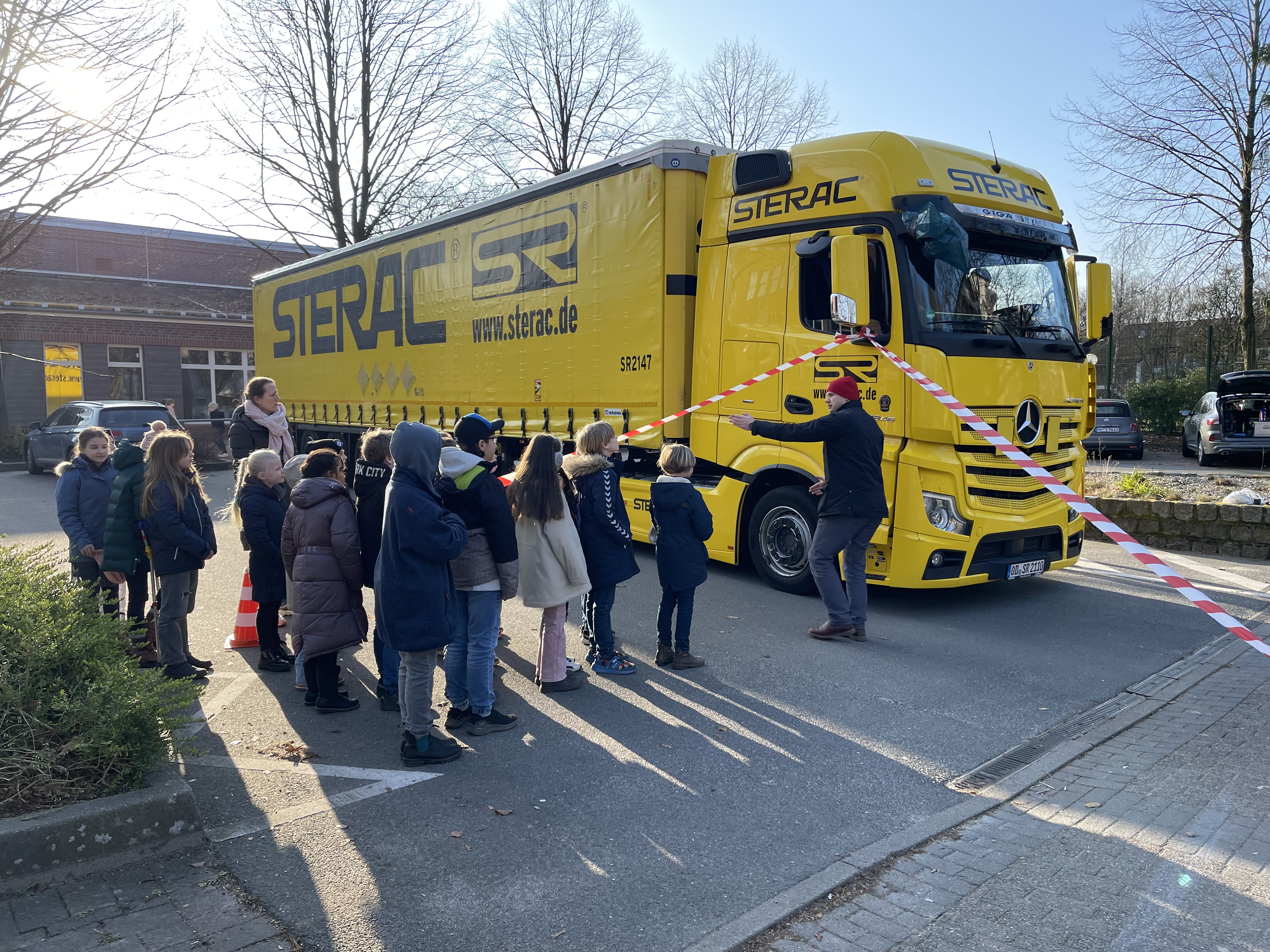 „Raus aus dem toten Winkel“  – Verkehrserziehung 